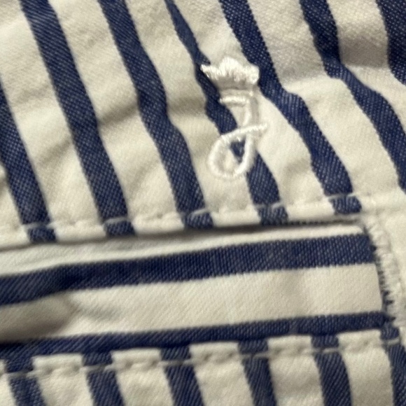 NEW (tag was torn off) - Jacadi - Boys Bermuda Shorts, Size 8 - Picture 3 of 4